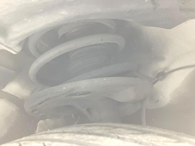 TOYOTA PRIUS ALPHA 2011 Image 31