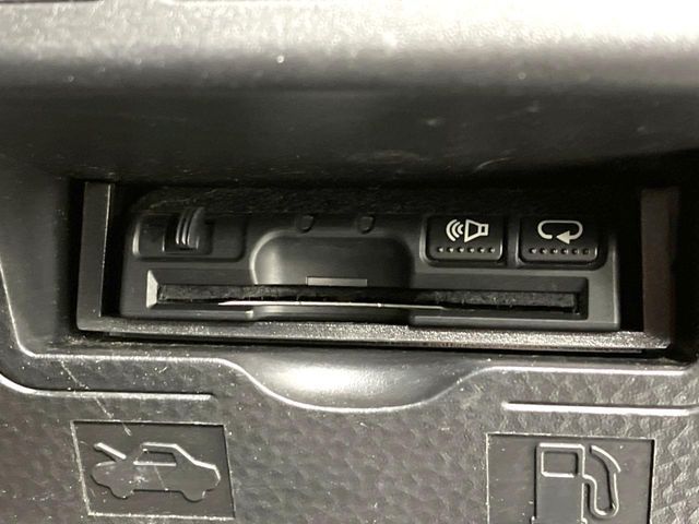 TOYOTA TANK 2017 Image 31