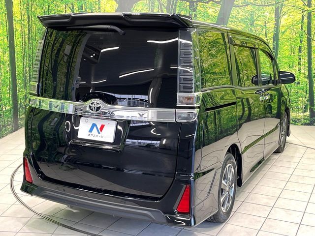 TOYOTA VOXY 2020 Image 31