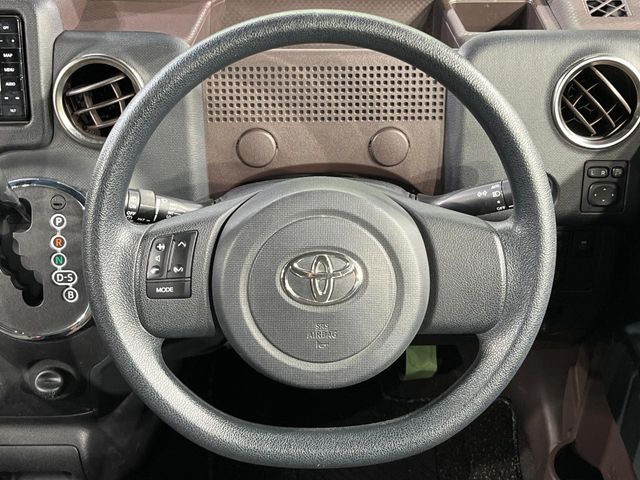 TOYOTA SPADE 2017 Image 31