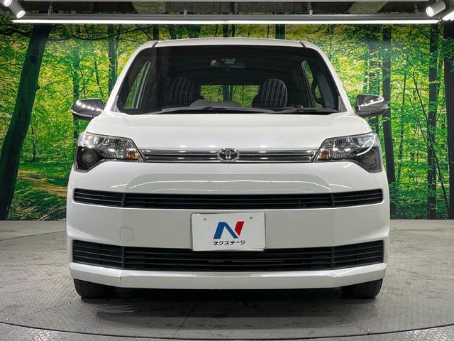 TOYOTA SPADE 2017 Image 31