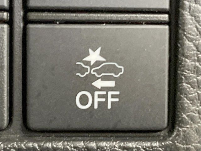 HONDA N BOX CUSTOM 2020 Image 31