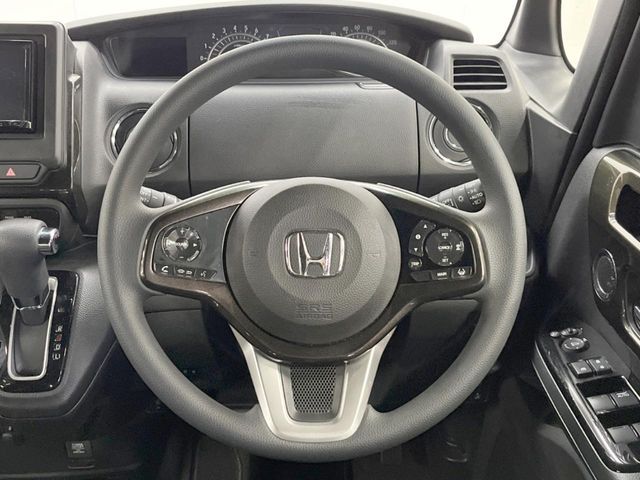 HONDA N BOX CUSTOM 2020 Image 31