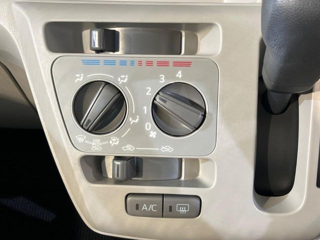 TOYOTA PIXIS EPOCH 2017 Image 31