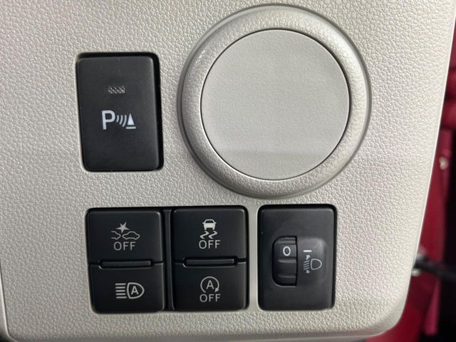 TOYOTA PIXIS EPOCH 2017 Image 31