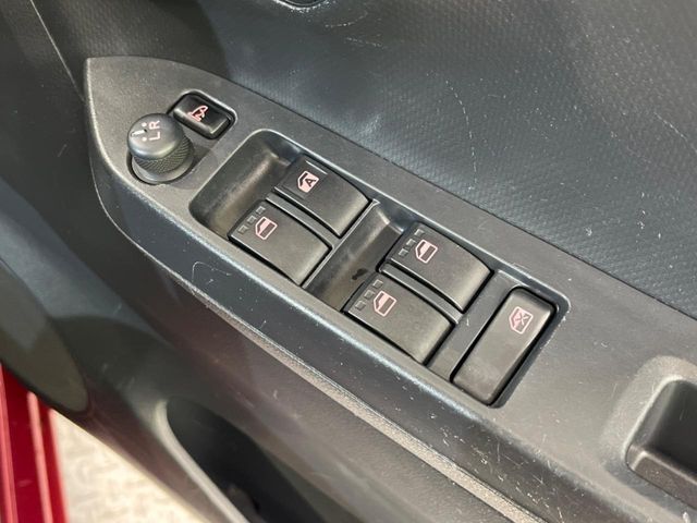 TOYOTA PIXIS EPOCH 2017 Image 31