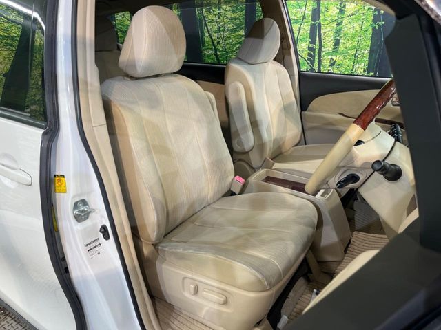 TOYOTA ESTIMA 2013 Image 31