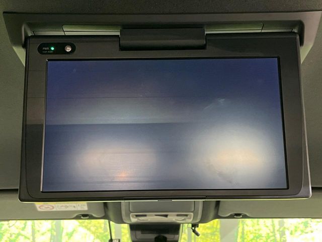 TOYOTA VOXY 2019 Image 31