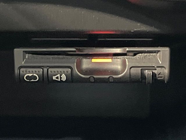 NISSAN NOTE 2017 Image 31