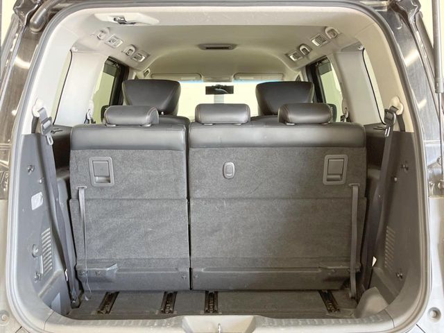 NISSAN ELGRAND  4WD 2014 Image 31