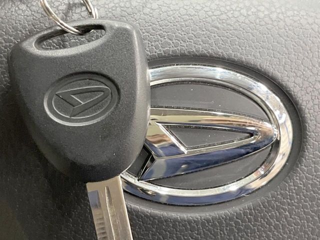 DAIHATSU MIRA E:S 2013 Image 31