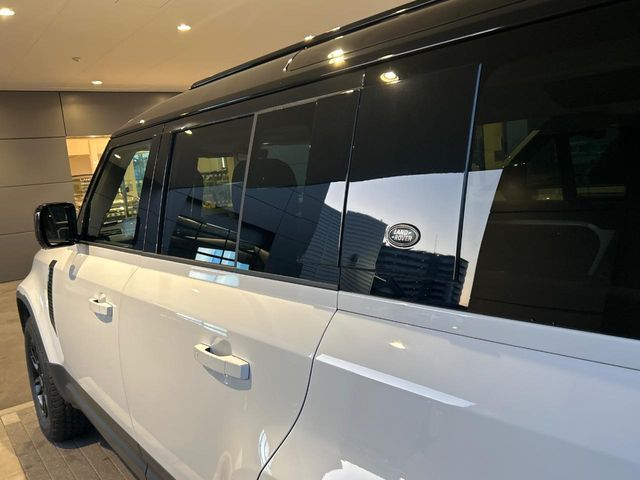 ROVER DEFENDER 2024 Image 31