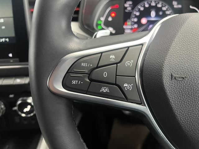 RENAULT LUTECIA 2022 Image 31