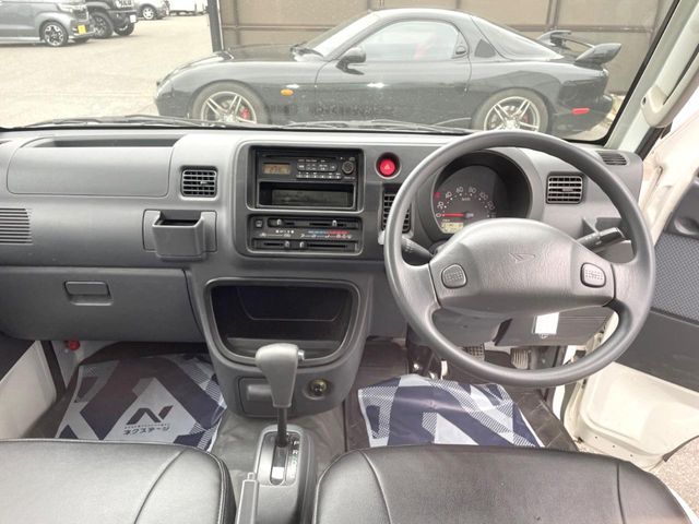 DAIHATSU HIJET TRUCK 4WD 2014 Image 31