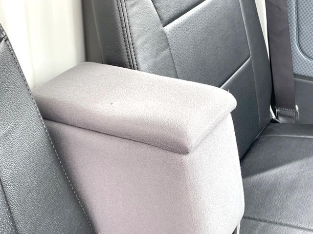 DAIHATSU HIJET TRUCK 4WD 2014 Image 31