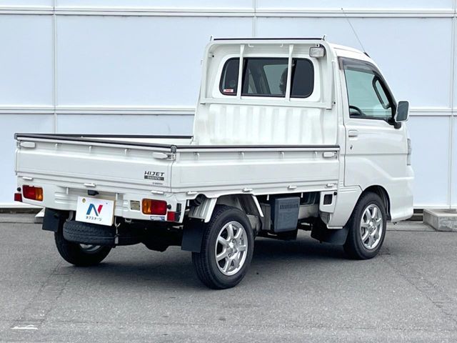 DAIHATSU HIJET TRUCK 4WD 2014 Image 31