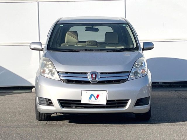 TOYOTA ISIS 2013 Image 31