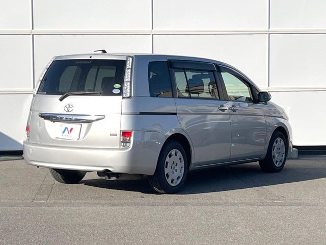 TOYOTA ISIS 2013 Image 31