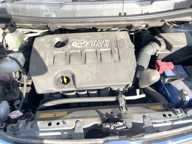 TOYOTA ISIS 2013 Image 31