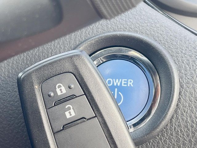 TOYOTA C-HR 2019 Image 31