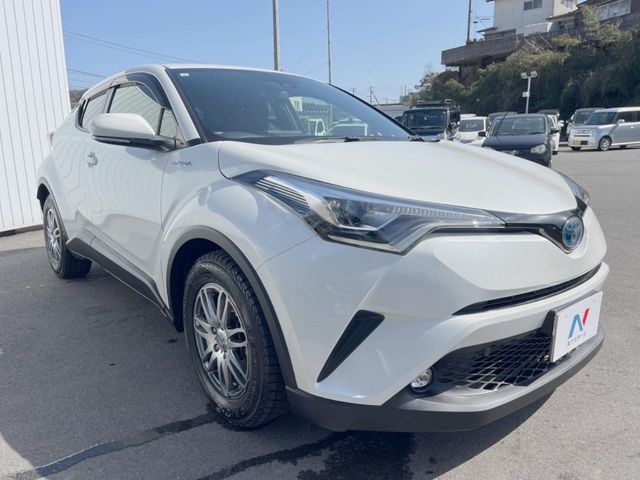 TOYOTA C-HR 2019 Image 31
