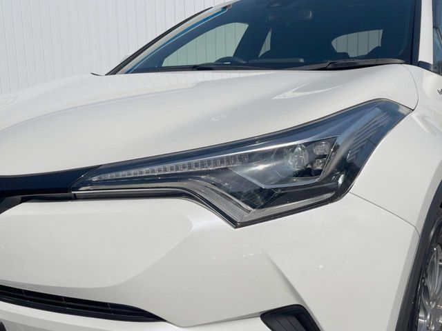 TOYOTA C-HR 2019 Image 31
