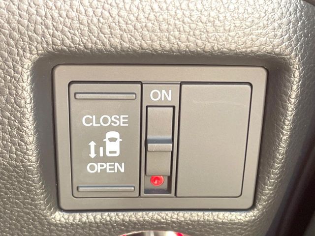 HONDA N BOX CUSTOM 2021 Image 31