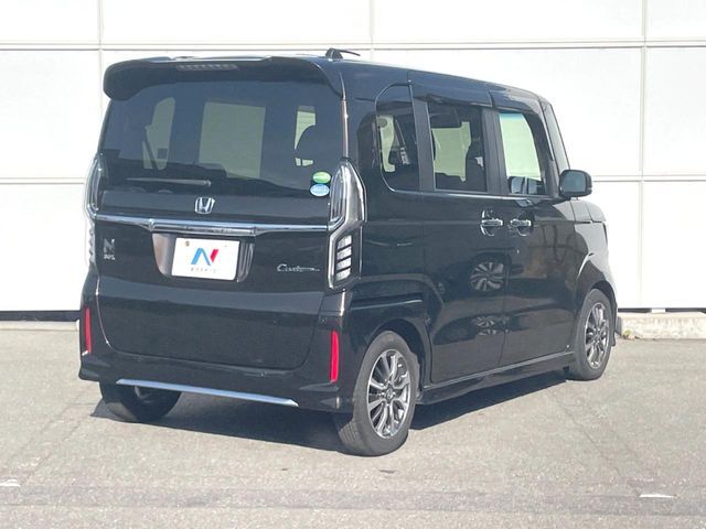 HONDA N BOX CUSTOM 2021 Image 31