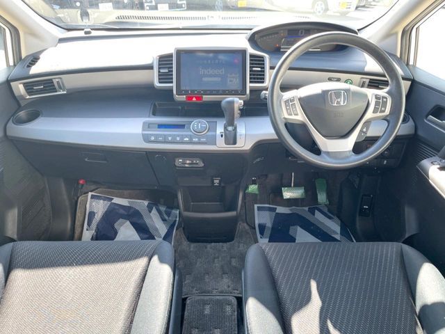 HONDA FREED HYBRID 2014 Image 31