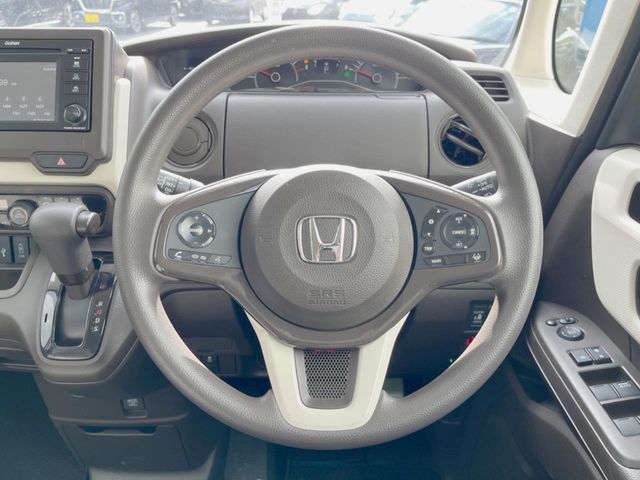 HONDA N BOX 2022 Image 31