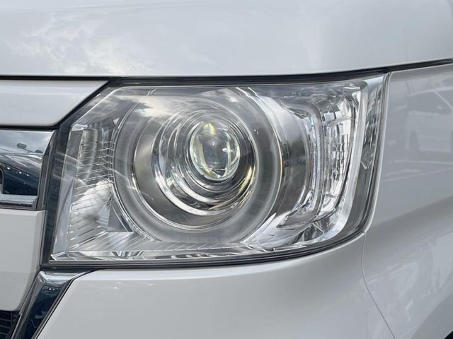 HONDA N BOX 2022 Image 31