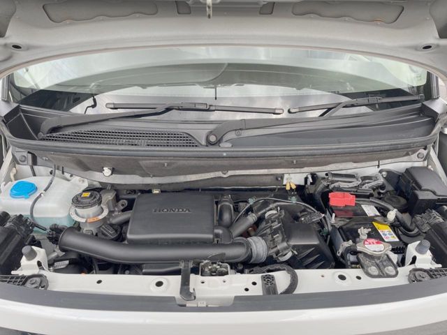 HONDA N BOX 2022 Image 31