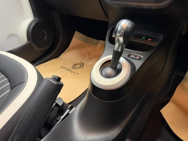 RENAULT TWINGO 2023 Image 31