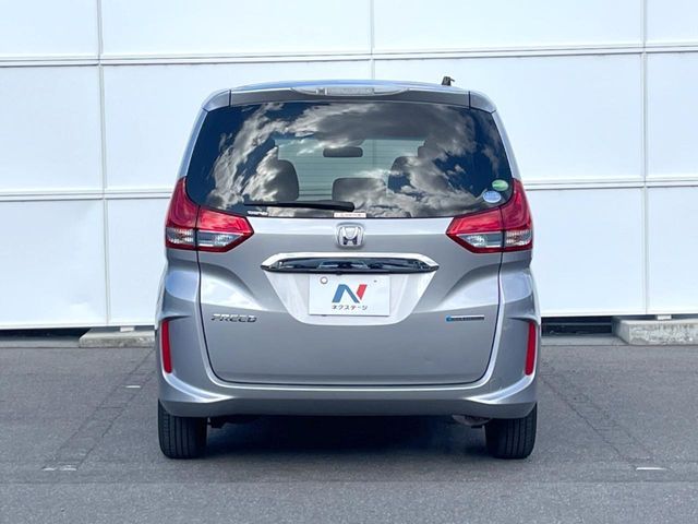 HONDA FREED HYBRID 2017 Image 31