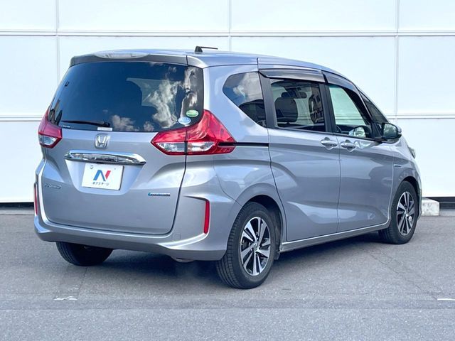 HONDA FREED HYBRID 2017 Image 31
