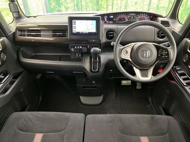 HONDA N BOX CUSTOM 2020 Image 31