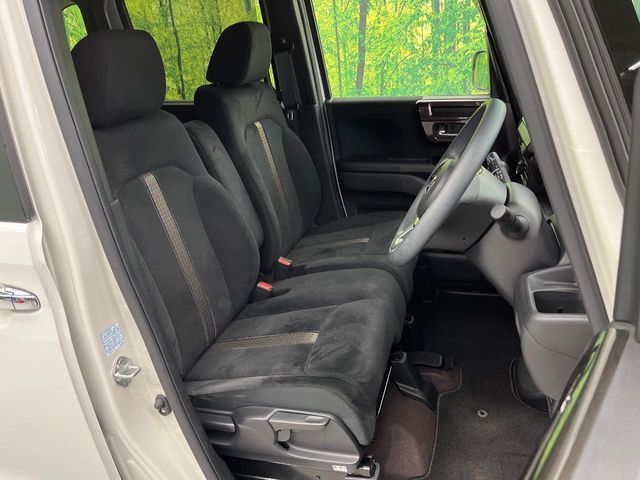 HONDA N BOX CUSTOM 2020 Image 31