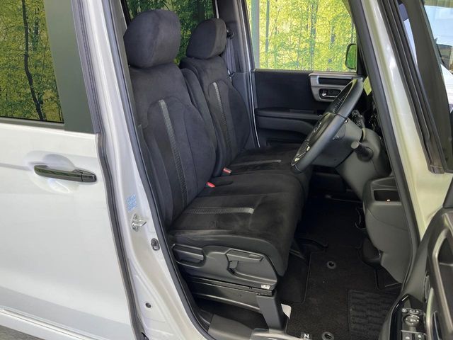 HONDA N BOX CUSTOM 2022 Image 31