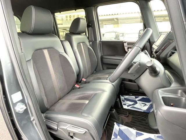 HONDA N BOX CUSTOM 2020 Image 31