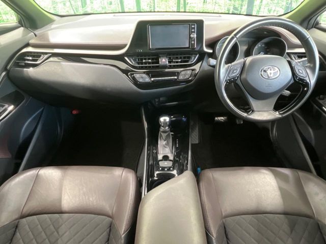 TOYOTA C-HR 2018 Image 31