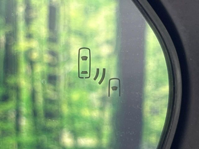 TOYOTA C-HR 2018 Image 31