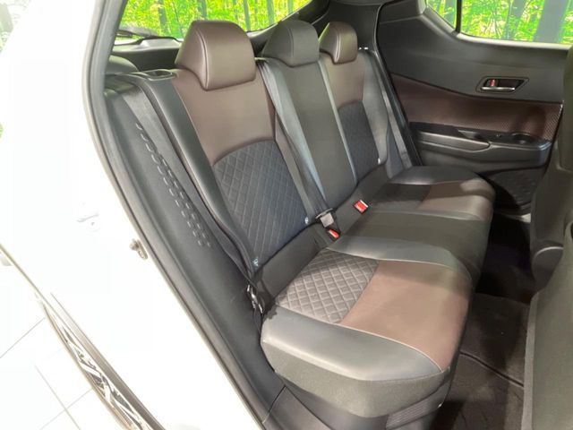 TOYOTA C-HR 2018 Image 31