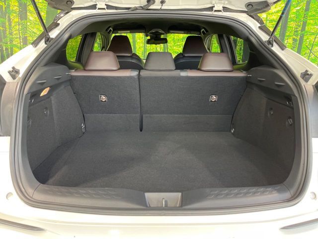 TOYOTA C-HR 2018 Image 31