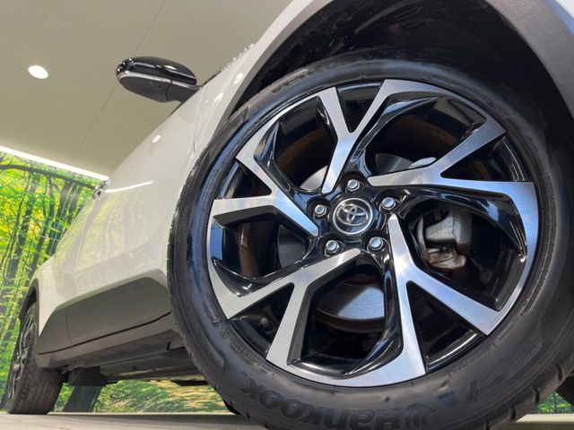 TOYOTA C-HR 2018 Image 31