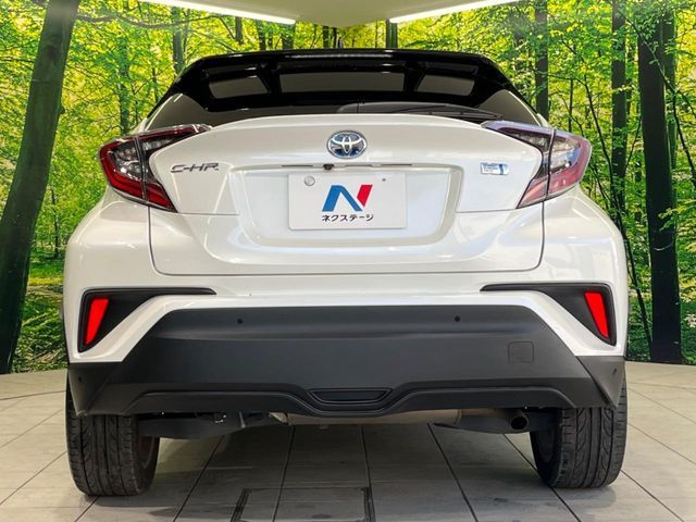 TOYOTA C-HR 2018 Image 31