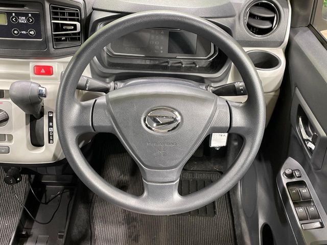 DAIHATSU MIRA E:S 2017 Image 31