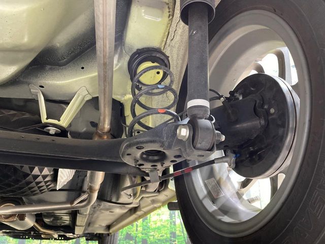 DAIHATSU MIRA E:S 2017 Image 31