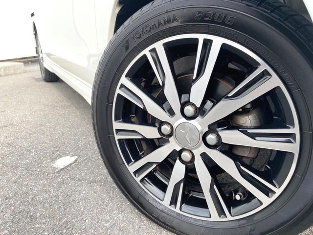 DAIHATSU TANTO CUSTOM 2016 Image 31