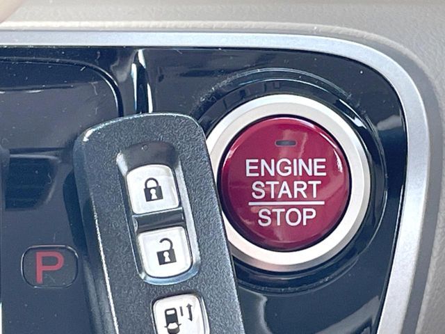 HONDA N BOX 2013 Image 31