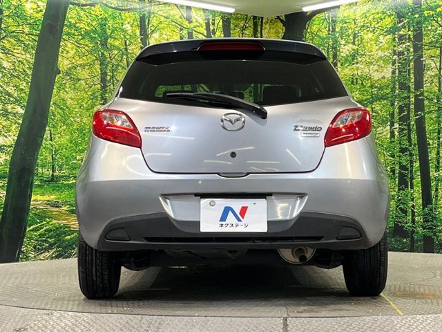 MAZDA DEMIO 2013 Image 31